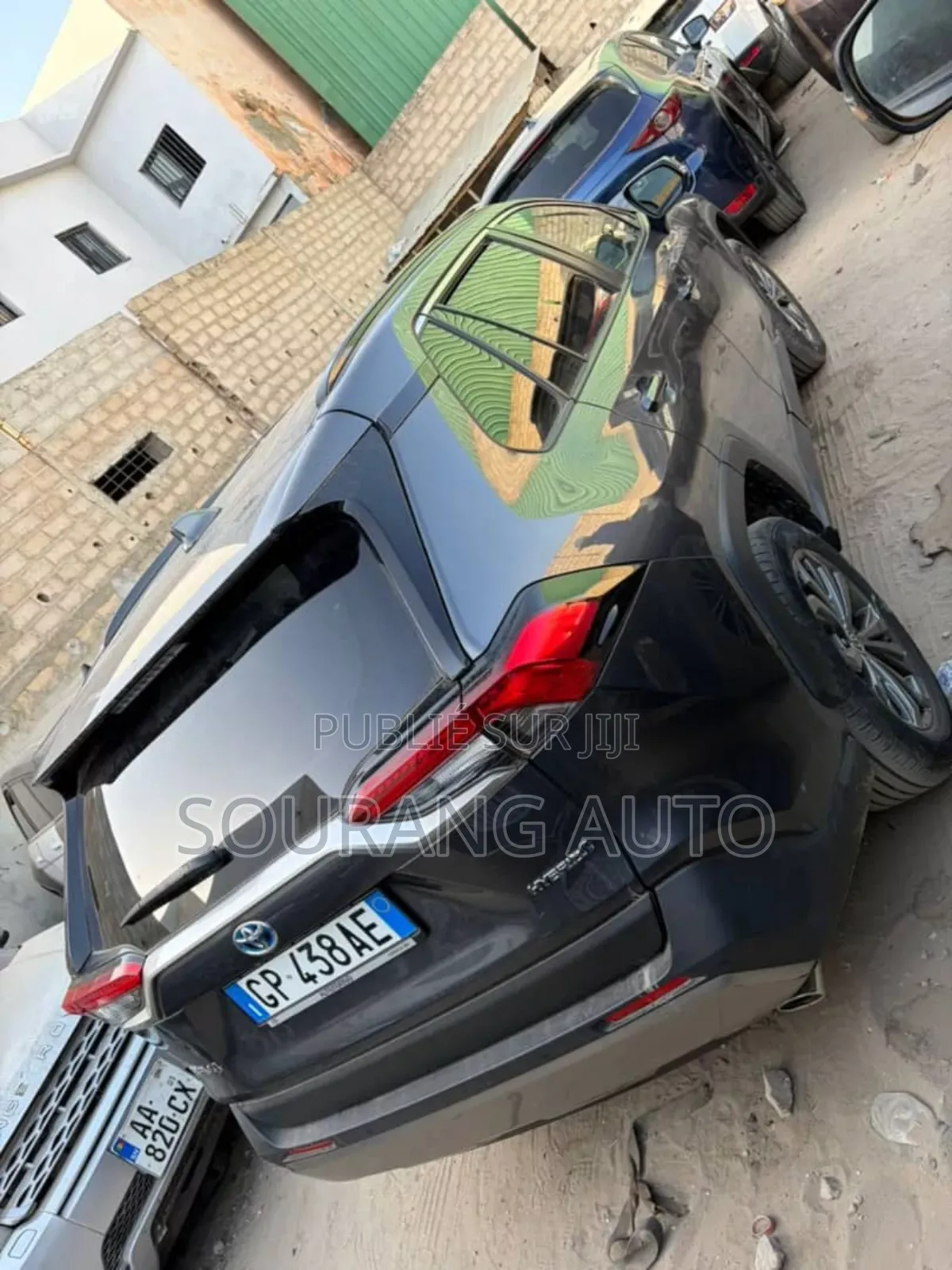 Toyota RAV4 XLE Premium FWD 2023 Black