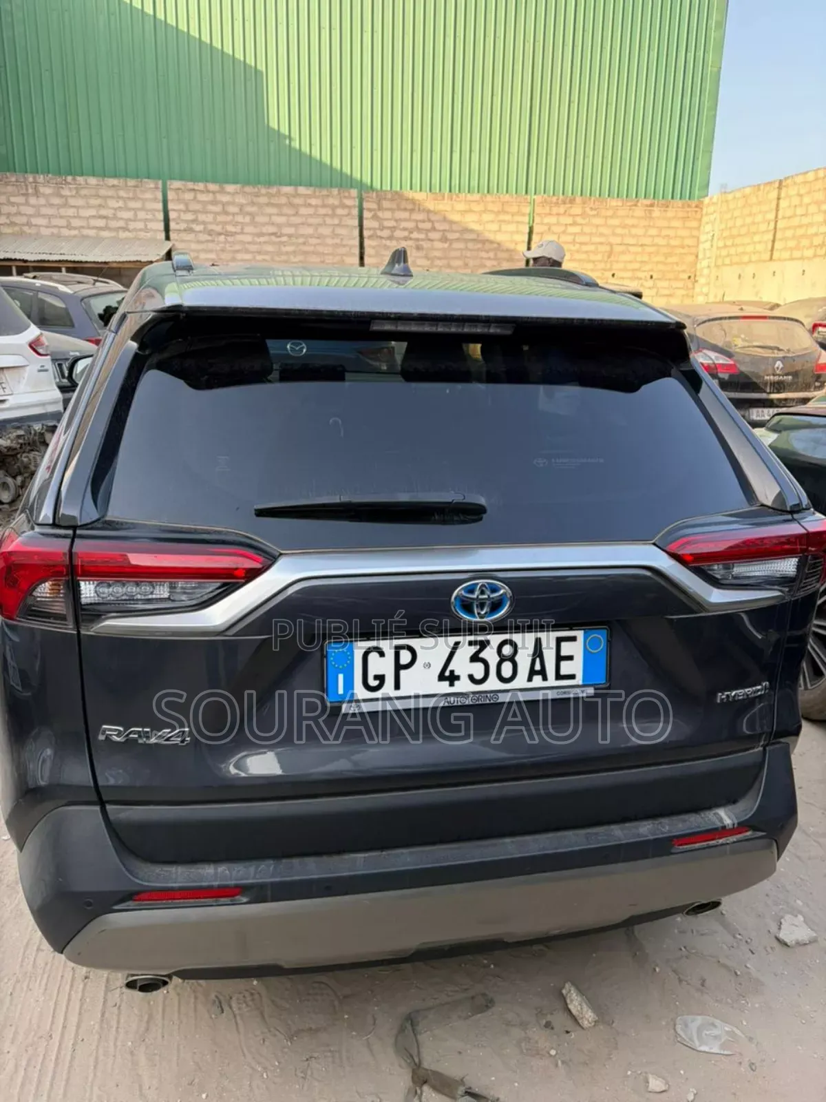 Toyota RAV4 XLE Premium FWD 2023 Black