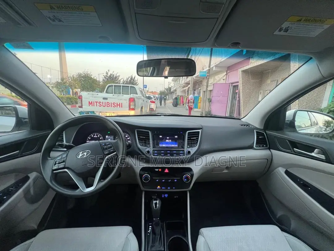Hyundai Tucson 2017 Gris