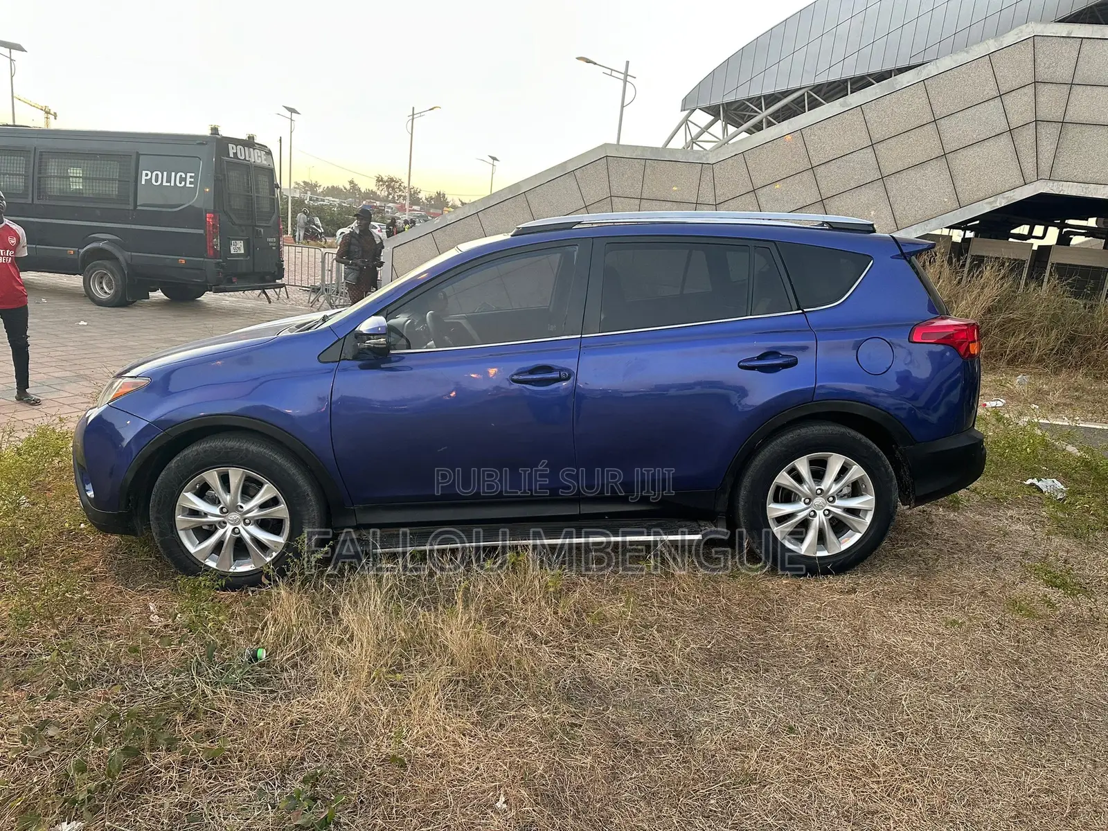 Toyota RAV4 2015 Bleu
