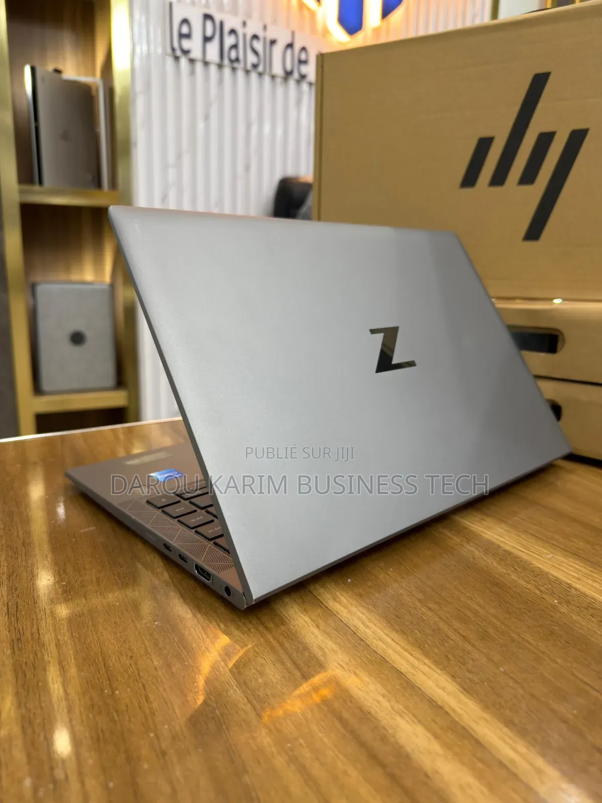 New HP ZBook Firefly G8 16GB Intel Core I7 SSD 512GB