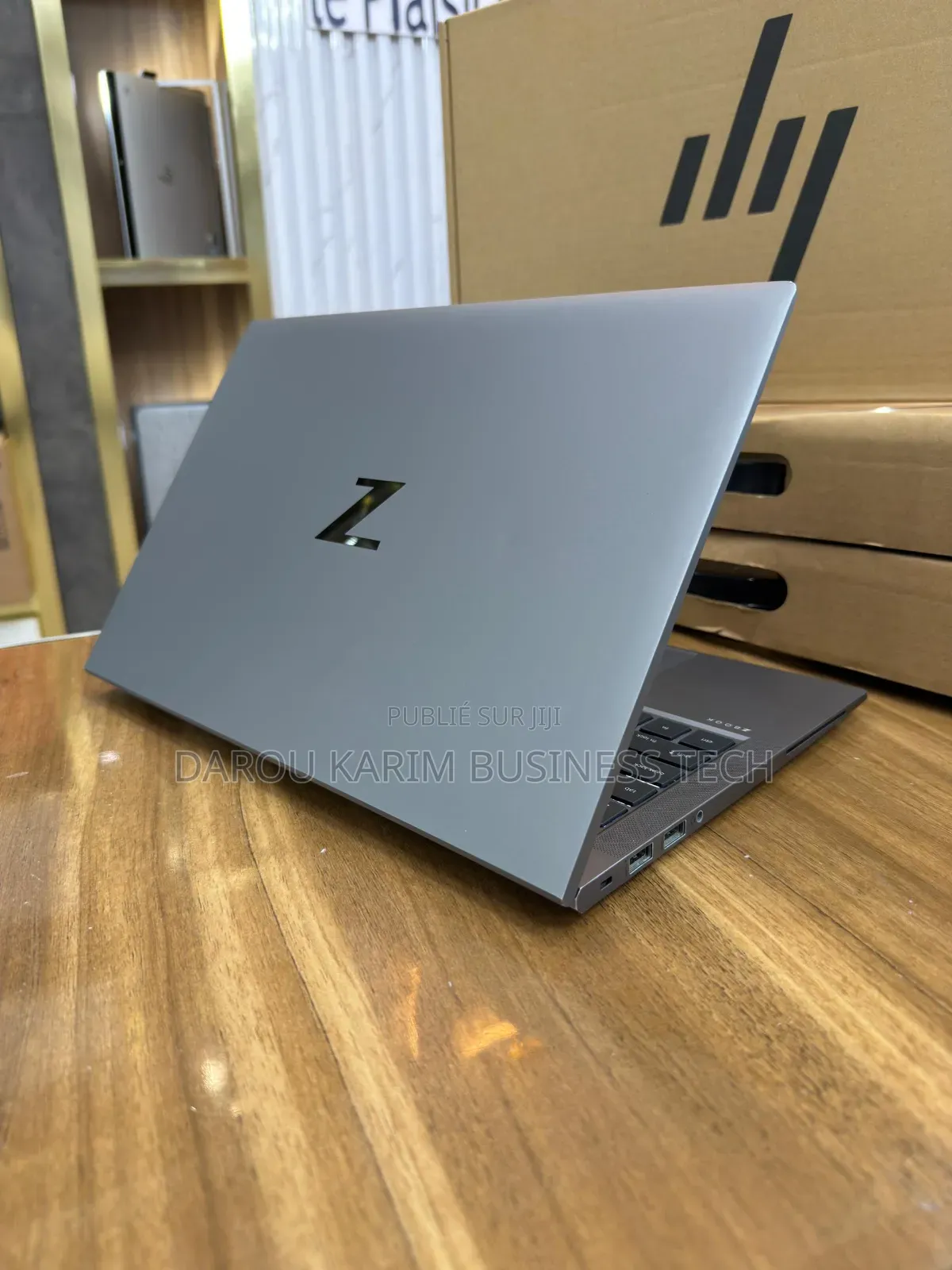 New HP ZBook Firefly G8 16GB Intel Core I7 SSD 512GB