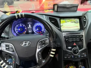 Hyundai Grandeur 2015 Black