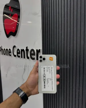 New Apple iPhone 11 Pro Max 64 GB Vert