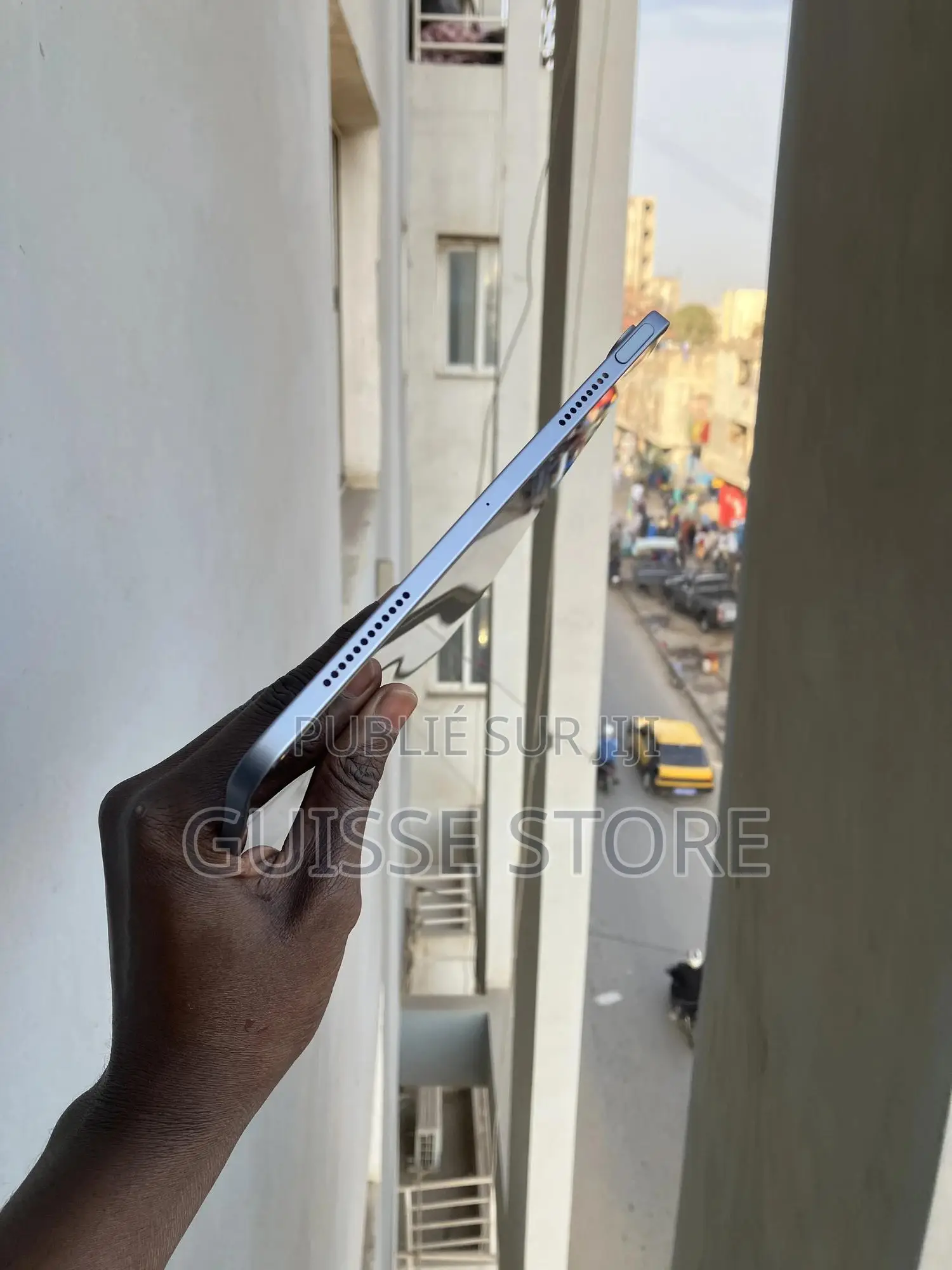 Apple iPad Air (2020) Wi-Fi 64 GB Bleu