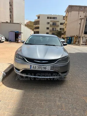 Chrysler 200 2015 Gris
