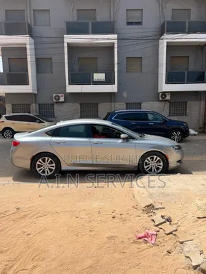 Chrysler 200 2015 Gris