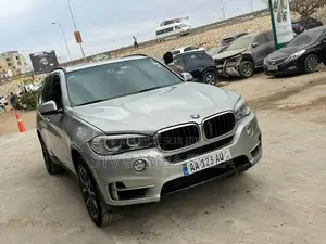 BMW X5 sDrive35i 4dr SUV (3.0L 6cyl Turbo 8A) 2015 Beige