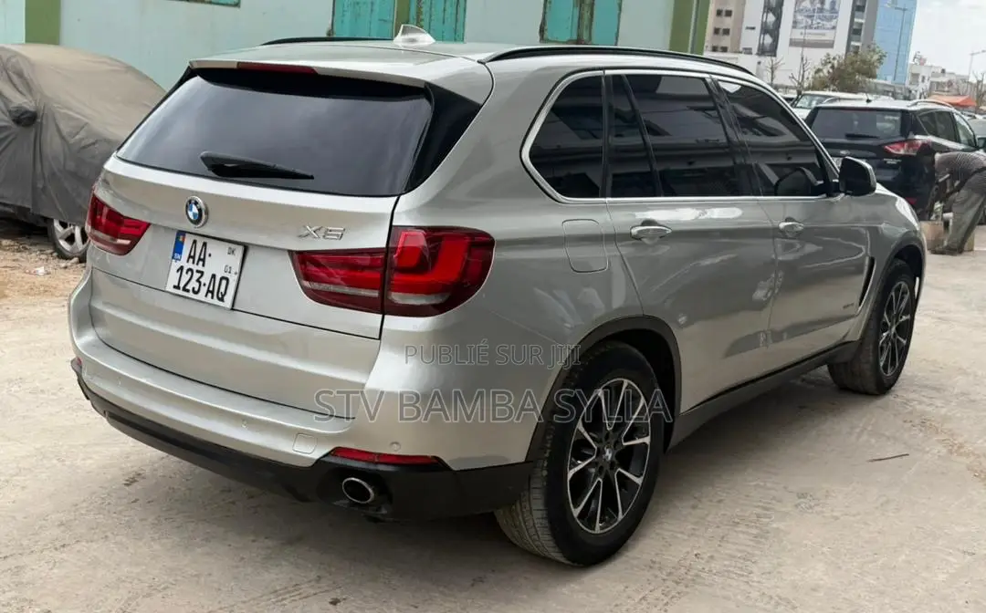 BMW X5 sDrive35i 4dr SUV (3.0L 6cyl Turbo 8A) 2015 Beige
