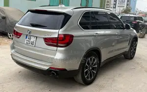 BMW X5 sDrive35i 4dr SUV (3.0L 6cyl Turbo 8A) 2015 Beige