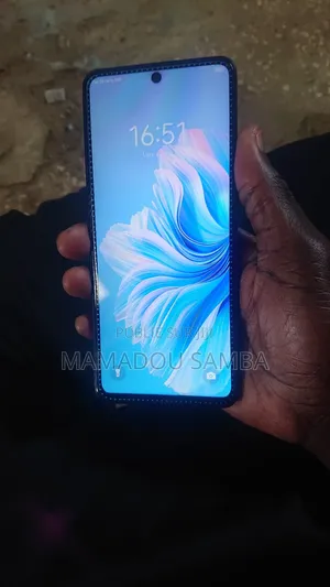 New Tecno Camon 19 128 GB Black