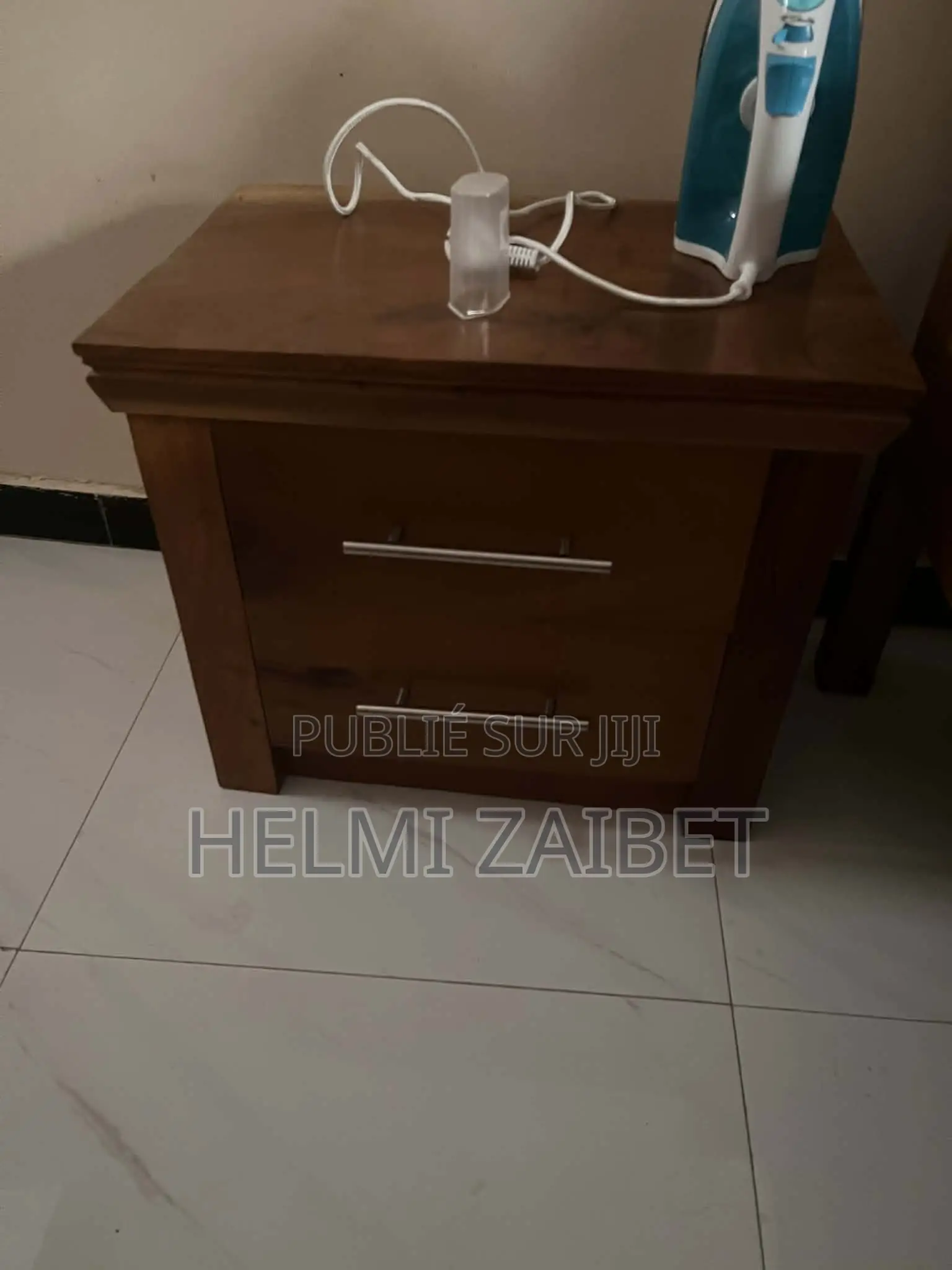 Chambre À Coucher À Vendre – Quasi Neuve