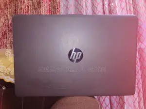 Ordinateur Portable HP 250 G5 4GB Intel Core I5 eMMC 256GB