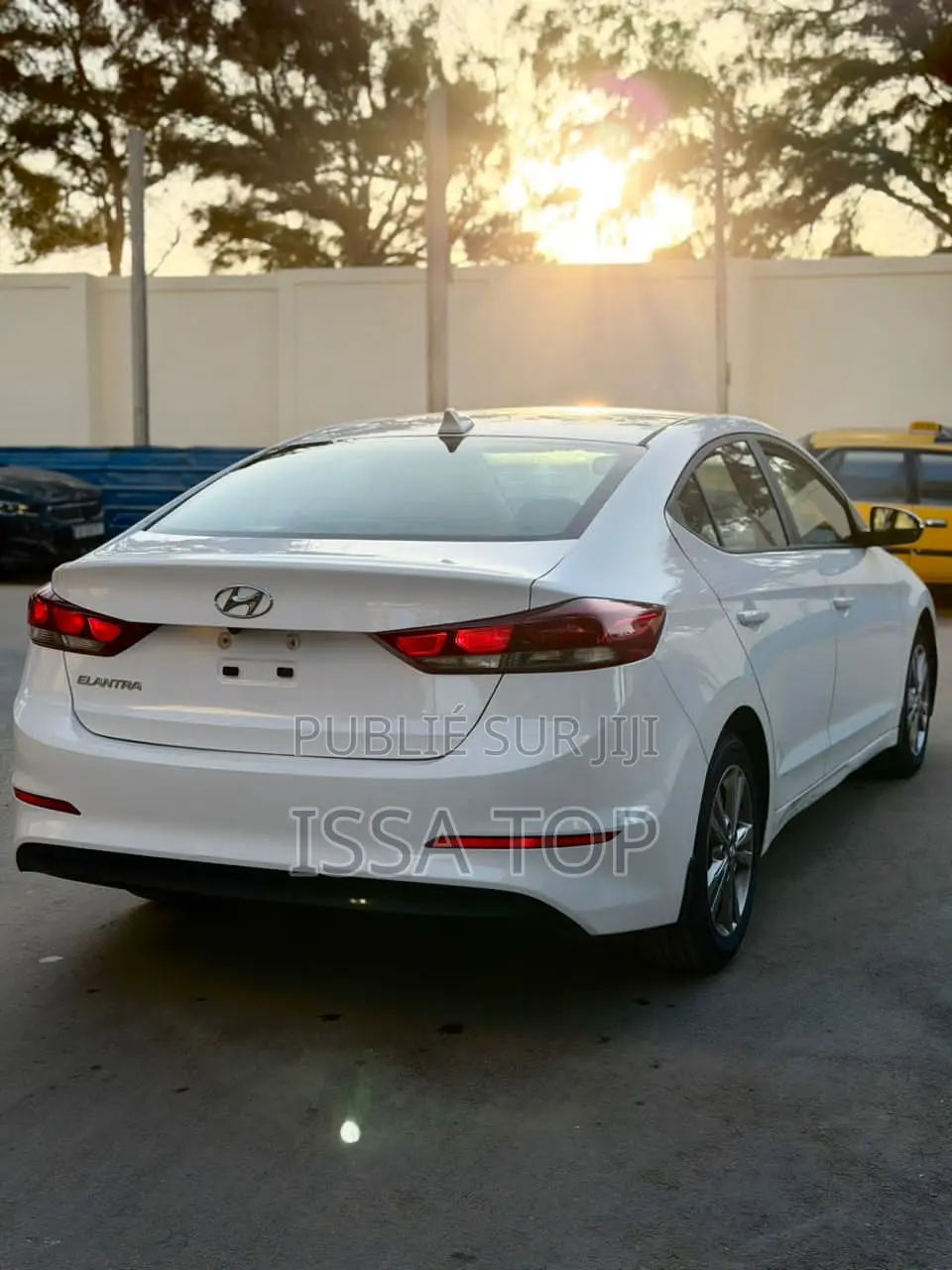Hyundai Elantra 2017 Blanc