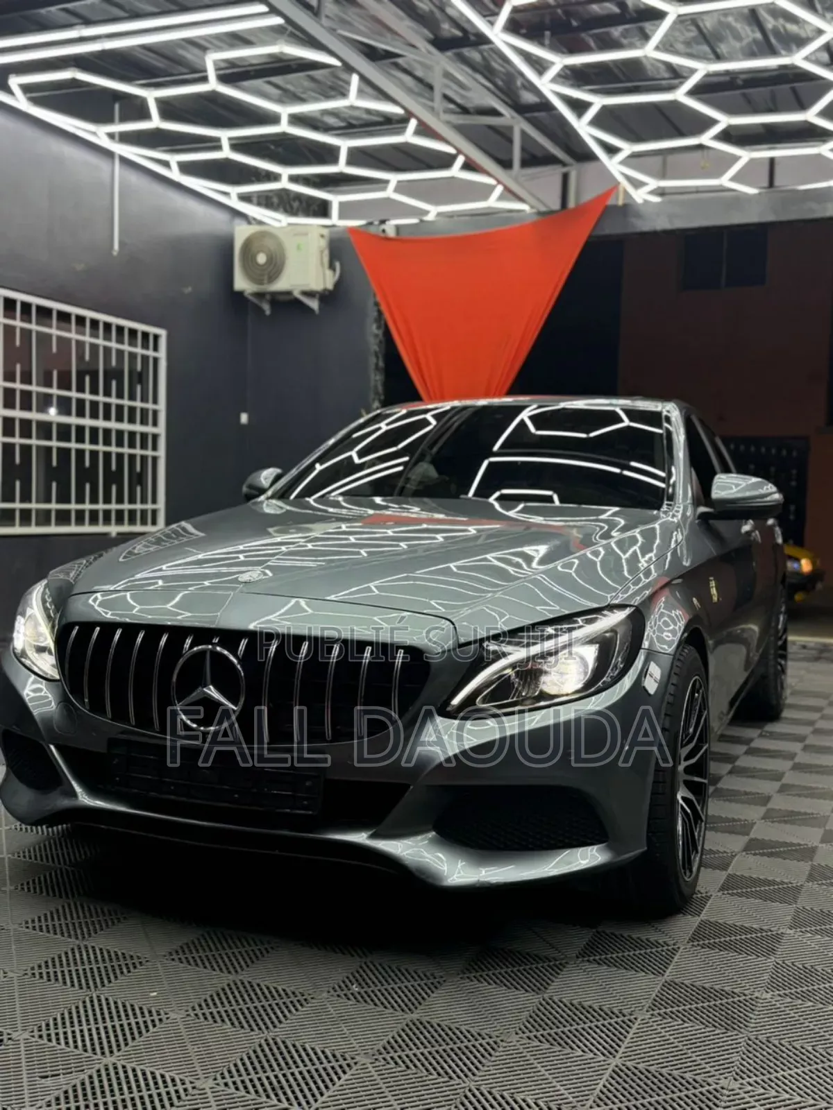 Mercedes-Benz C200 2017 Noir