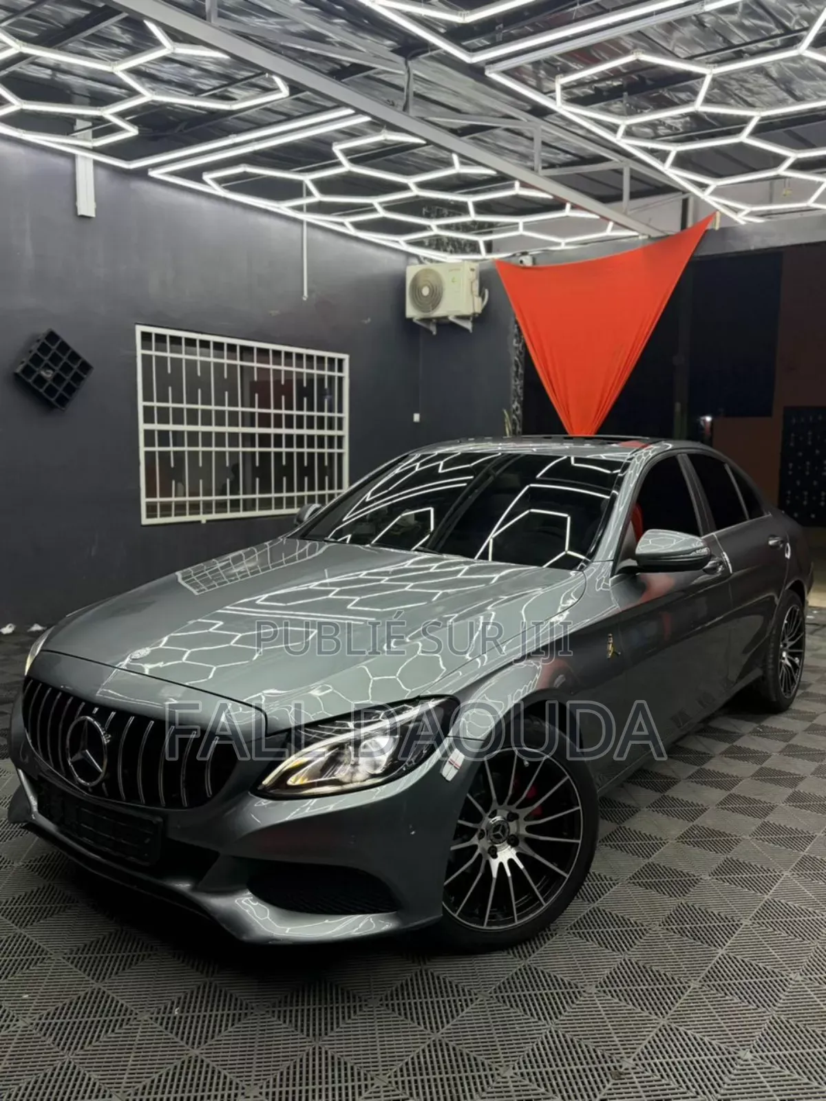 Mercedes-Benz C200 2017 Noir