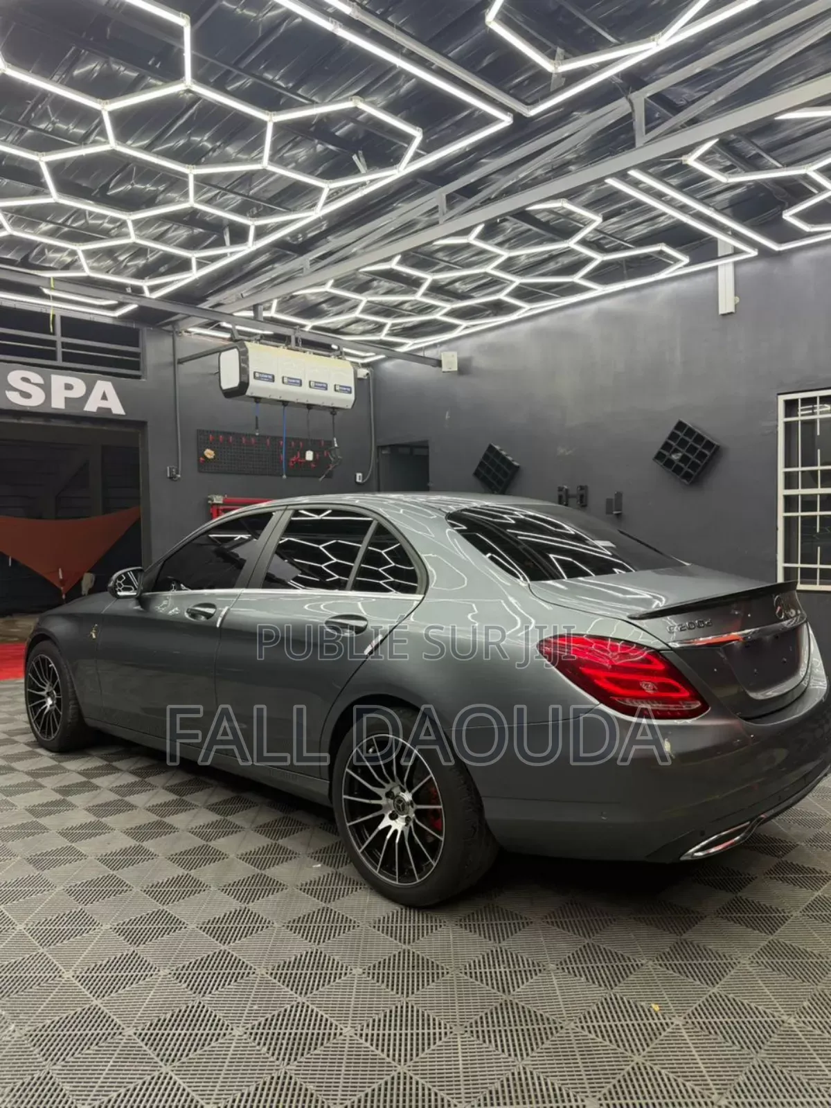 Mercedes-Benz C200 2017 Noir