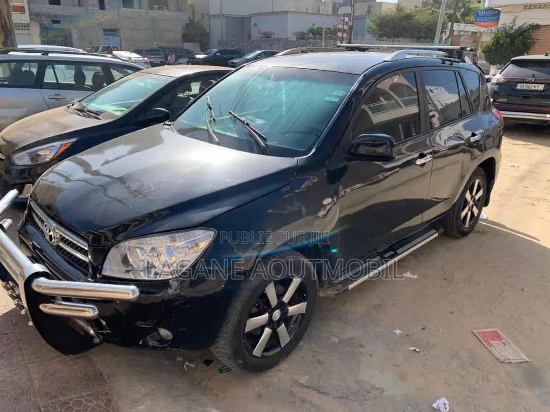 Toyota RAV4 2.2 D-4D 2008 Black