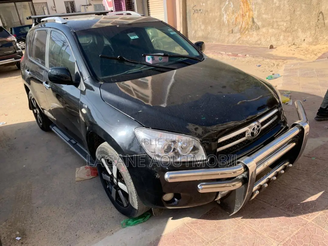 Toyota RAV4 2.2 D-4D 2008 Black