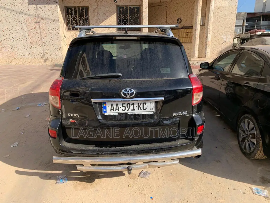 Toyota RAV4 2.2 D-4D 2008 Black