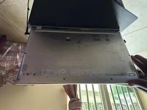 Ordinateur Portable Asus VivoBook F512DA 12GB AMD Ryzen 5 HDD 1T