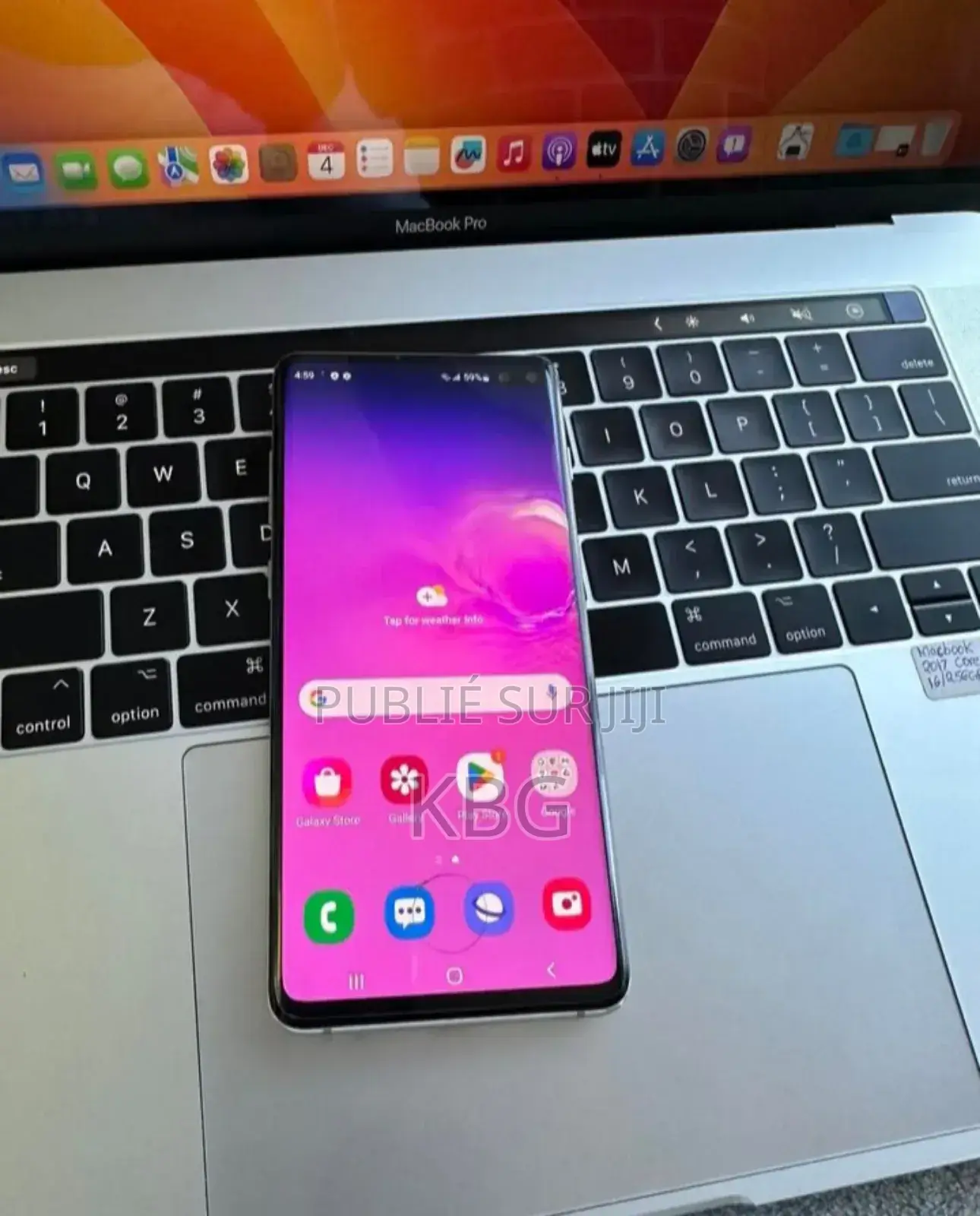 Neuf Samsung Galaxy S10 Plus 128 GB Noir
