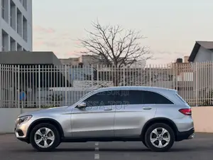 Mercedes-Benz GLC-Class 2018 Gris