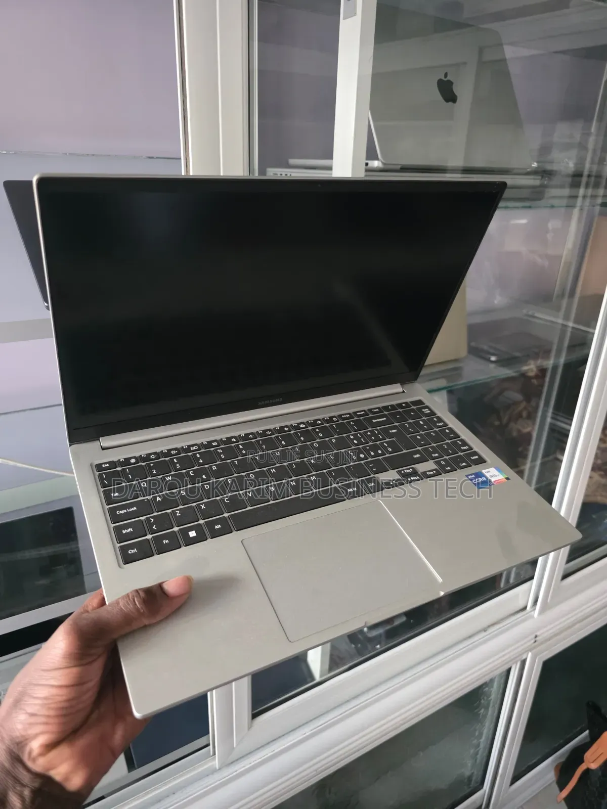 New Samsung Galaxy Book 2 16GB Intel Core I7 SSD 512GB