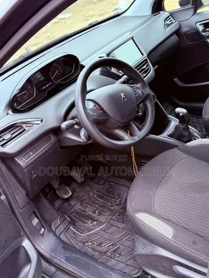 Peugeot 208 2016 Blanc