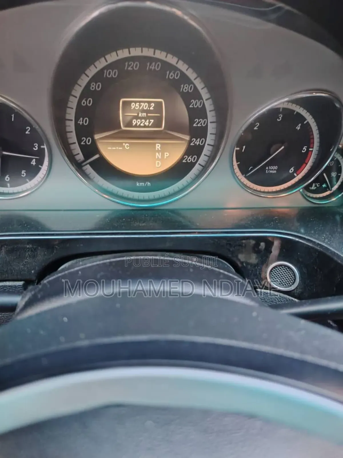 Mercedes-Benz 220E 2014 Noir