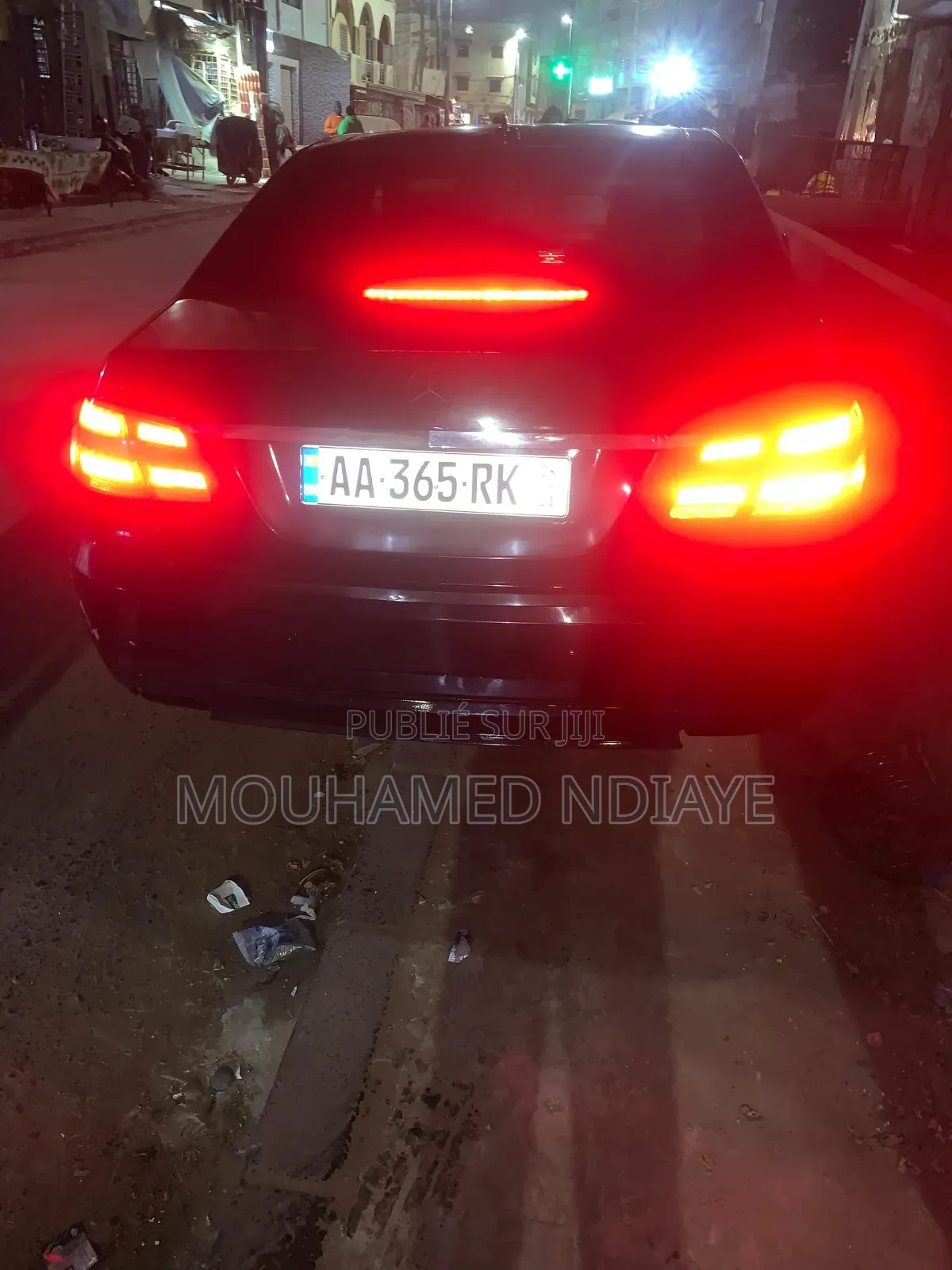 Mercedes-Benz 220E 2014 Noir