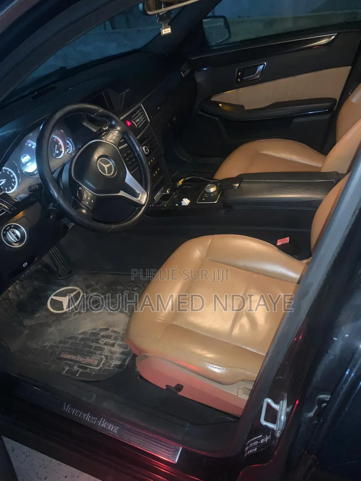 Mercedes-Benz 220E 2014 Noir