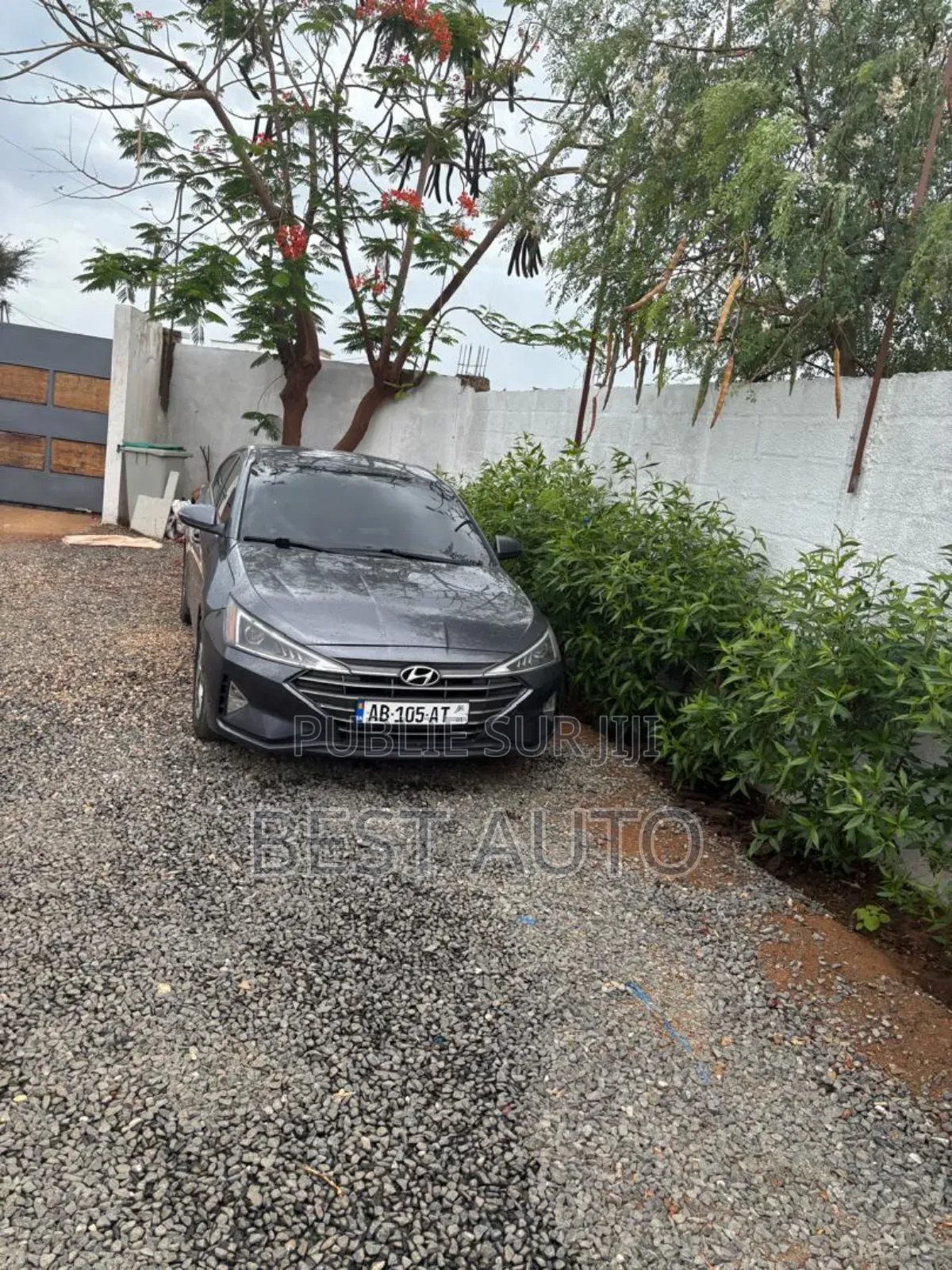 Hyundai Elantra 2020 Gris