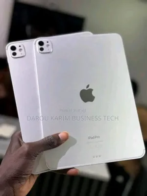 New Apple iPad Pro 13 (2024) 512 GB Autre