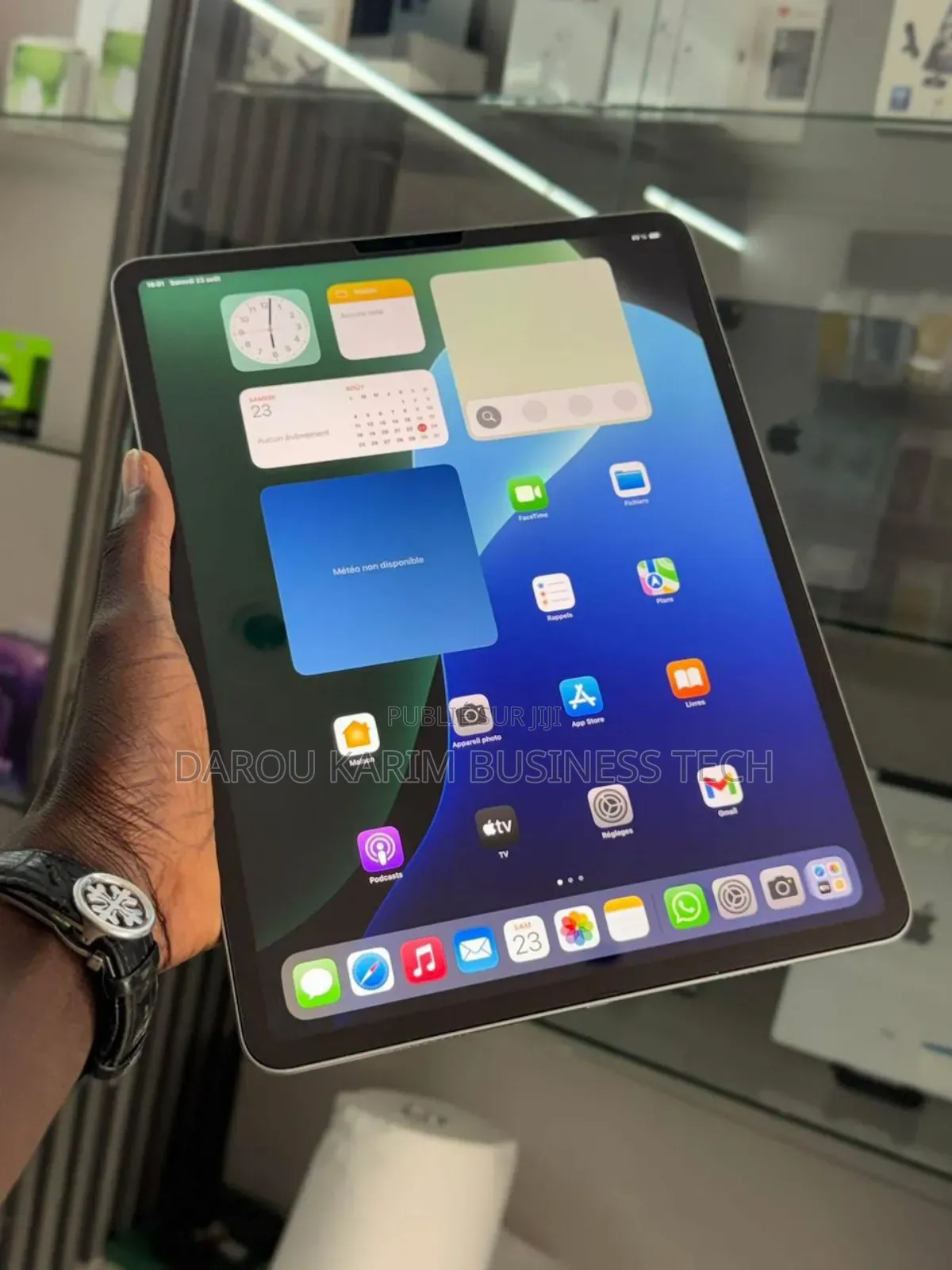 New Apple iPad Pro 13 (2024) 256 GB Autre