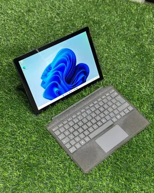 New Microsoft Surface Pro 7 8GB Intel Core I5 SSD 256GB