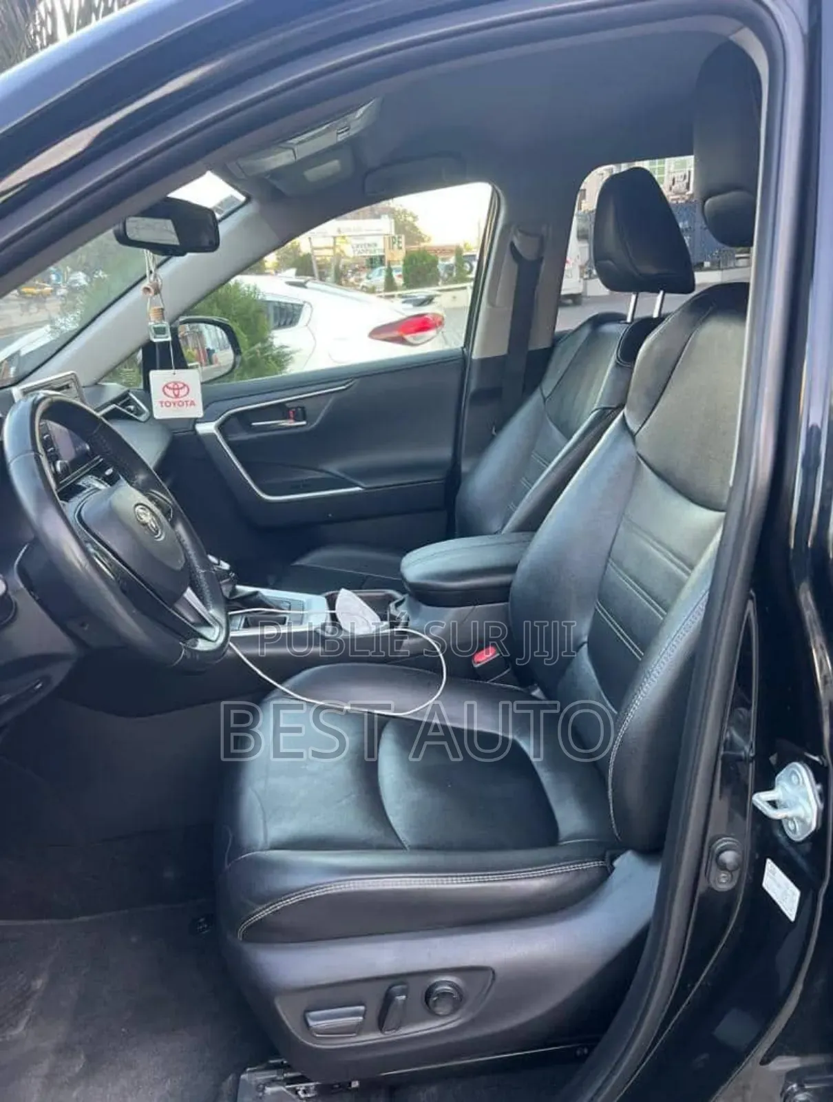 Toyota RAV4 2022 Black