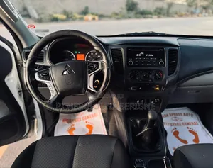 Mitsubishi L200 2018 Blanc