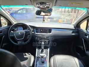 Peugeot 508 2018 Gris