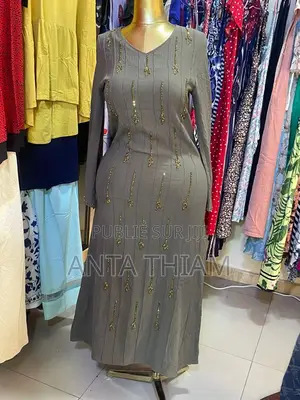 Dialabé Friperie Chaque De Nouveau Dialabé