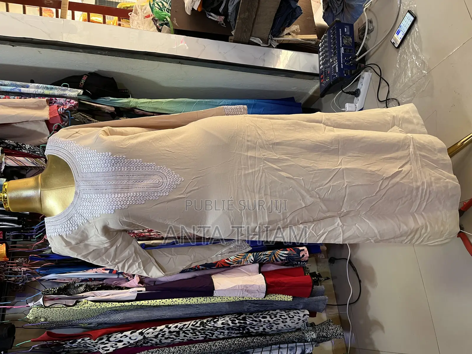 Dialabé Friperie Chaque De Nouveau Dialabé