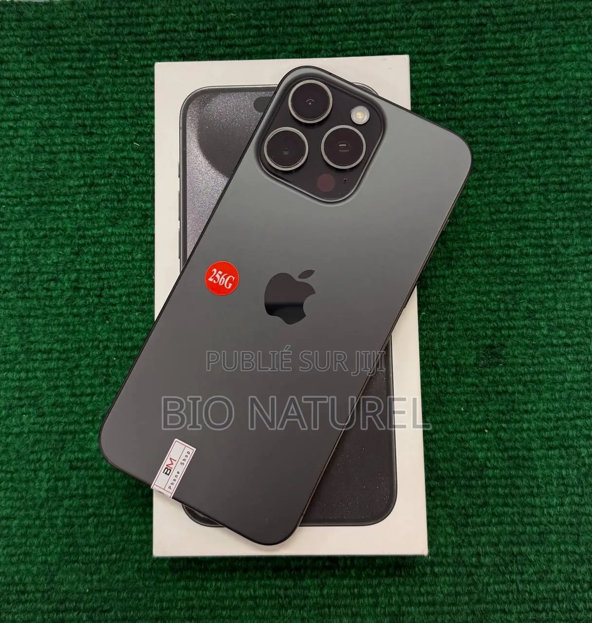 Neuf Apple iPhone 15 Pro Max 256 GB Bronze