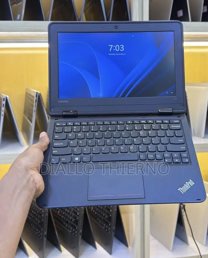 Nouveau Lenovo ThinkPad 11e 4GB Intel Celeron SSD 128GB