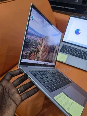 Neuf Ordinateur portable HP ZBook Firefly 16 G10 32GB AMD Ryzen 7 SSD 1T