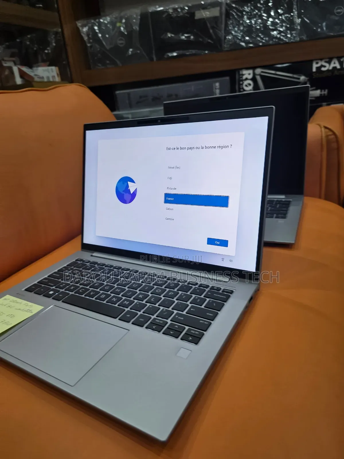 Neuf Ordinateur portable HP ZBook Firefly 16 G10 32GB AMD Ryzen 7 SSD 1T