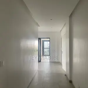 3chbre Appartement-terrasse dans Fann-Point E-Amitié à Vendre