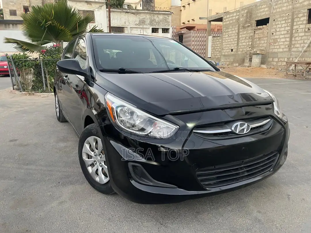 Hyundai Accent 2016 Noir