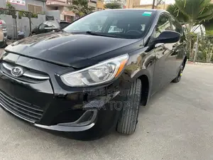 Hyundai Accent 2016 Noir