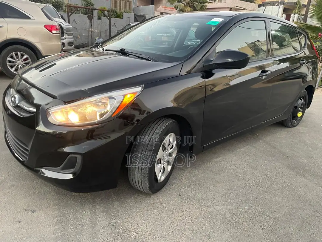 Hyundai Accent 2016 Noir