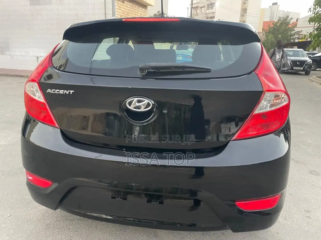 Hyundai Accent 2016 Noir